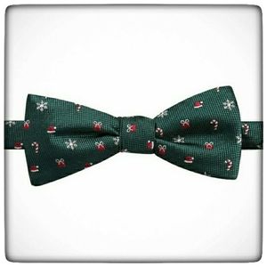 Chaps Pre-Tied Holiday Men's Bow Tie